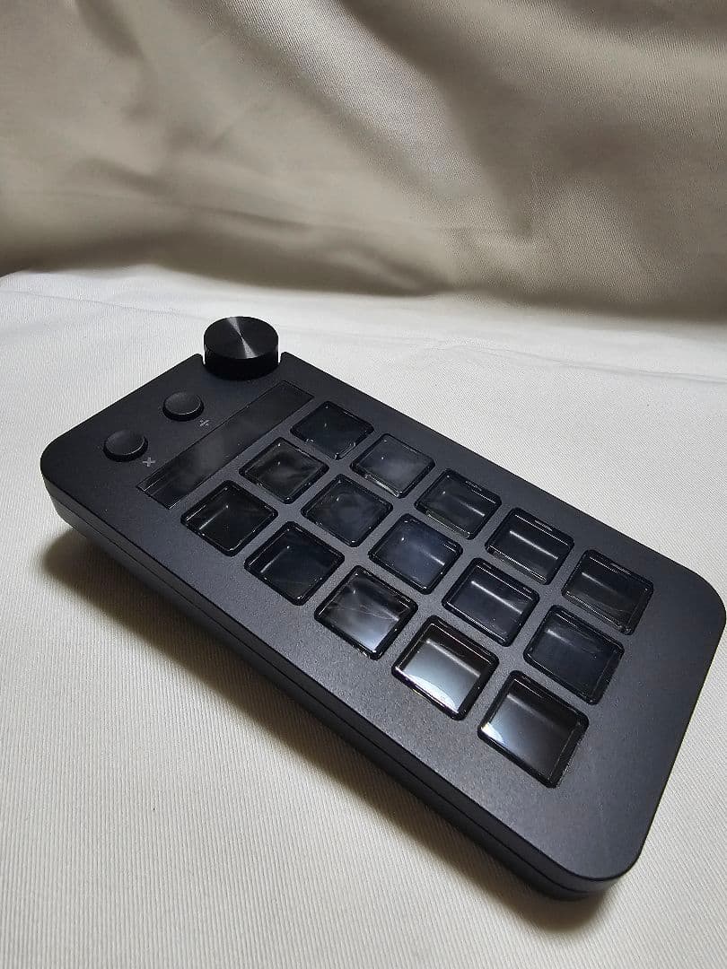 Stream Dock MBOX N1　テンキー型左手デバイス