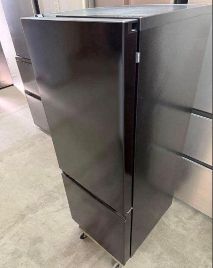 【高年式】 2021年式 162L Hisense冷蔵庫 AT-RF160-BK