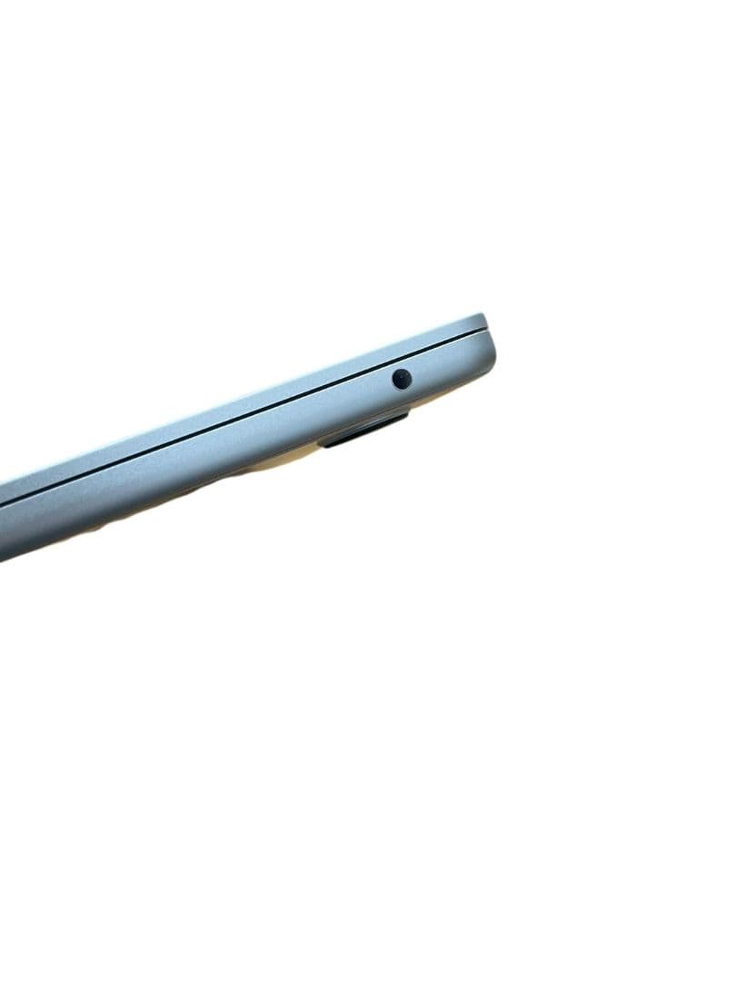 アップル MacBook Air 13.6インチ A2681 M2チップ 極美品