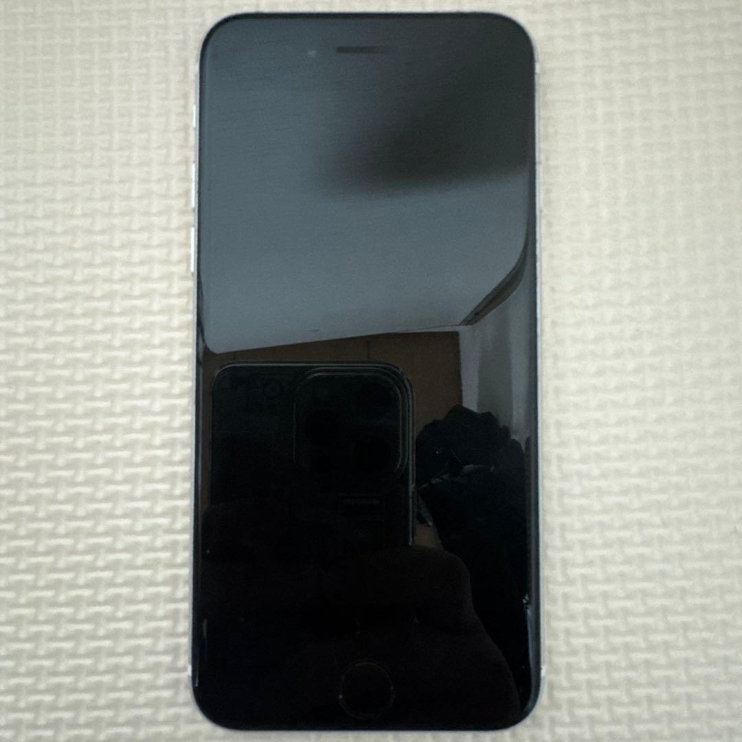 iPhone SE 第二世代 128GB バッテリー100% SIMフリー