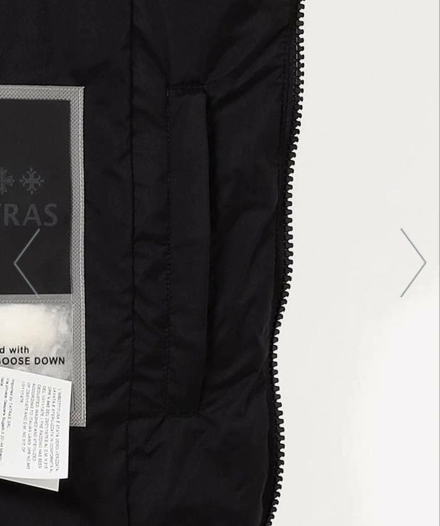 タトラス　オルサバ　ダウンジャケット