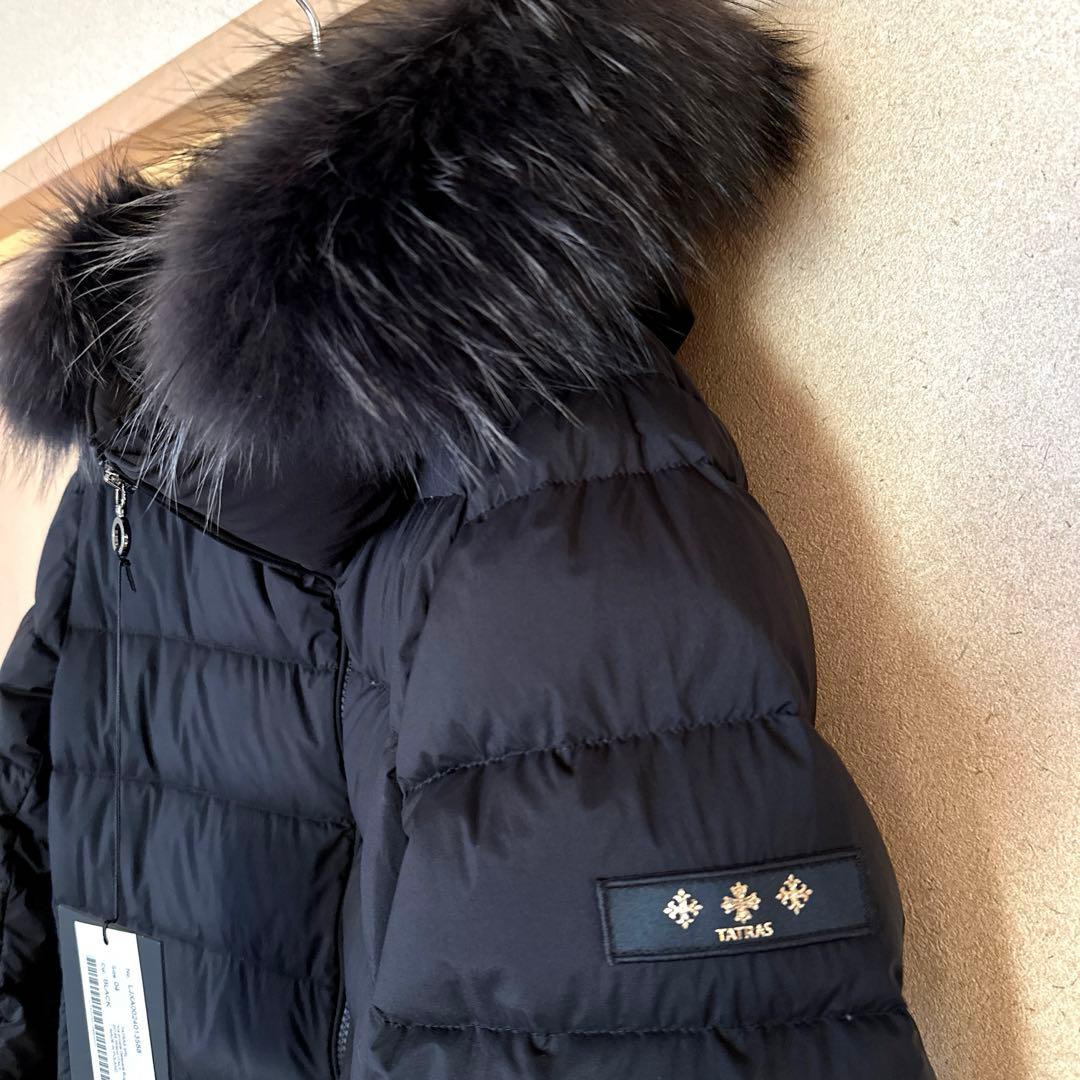 タトラス　オルサバ　ダウンジャケット