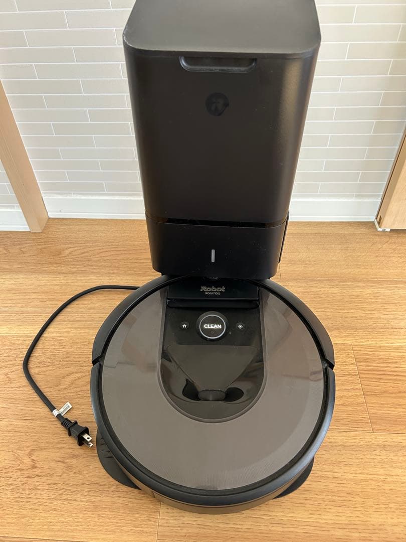 iRobot ルンバ i7+ クリーンベース付き