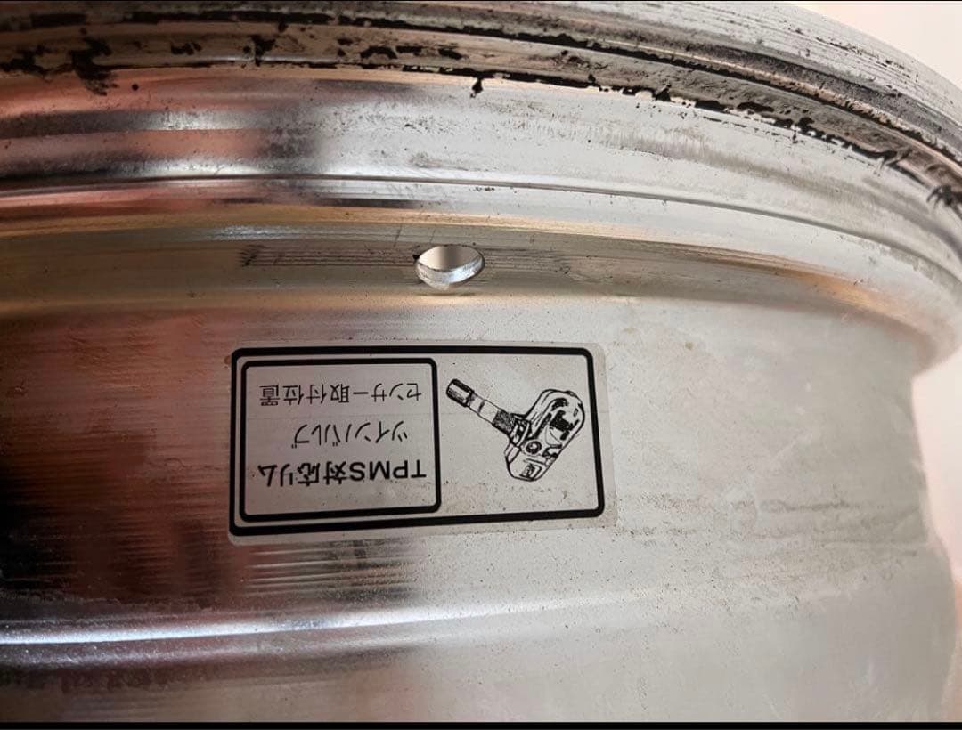 4本　AME シャレンVFX 20インチ シルバー 5スポーク　深リム