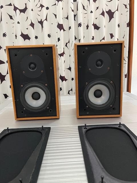 Rogers Studio 3 スピーカー