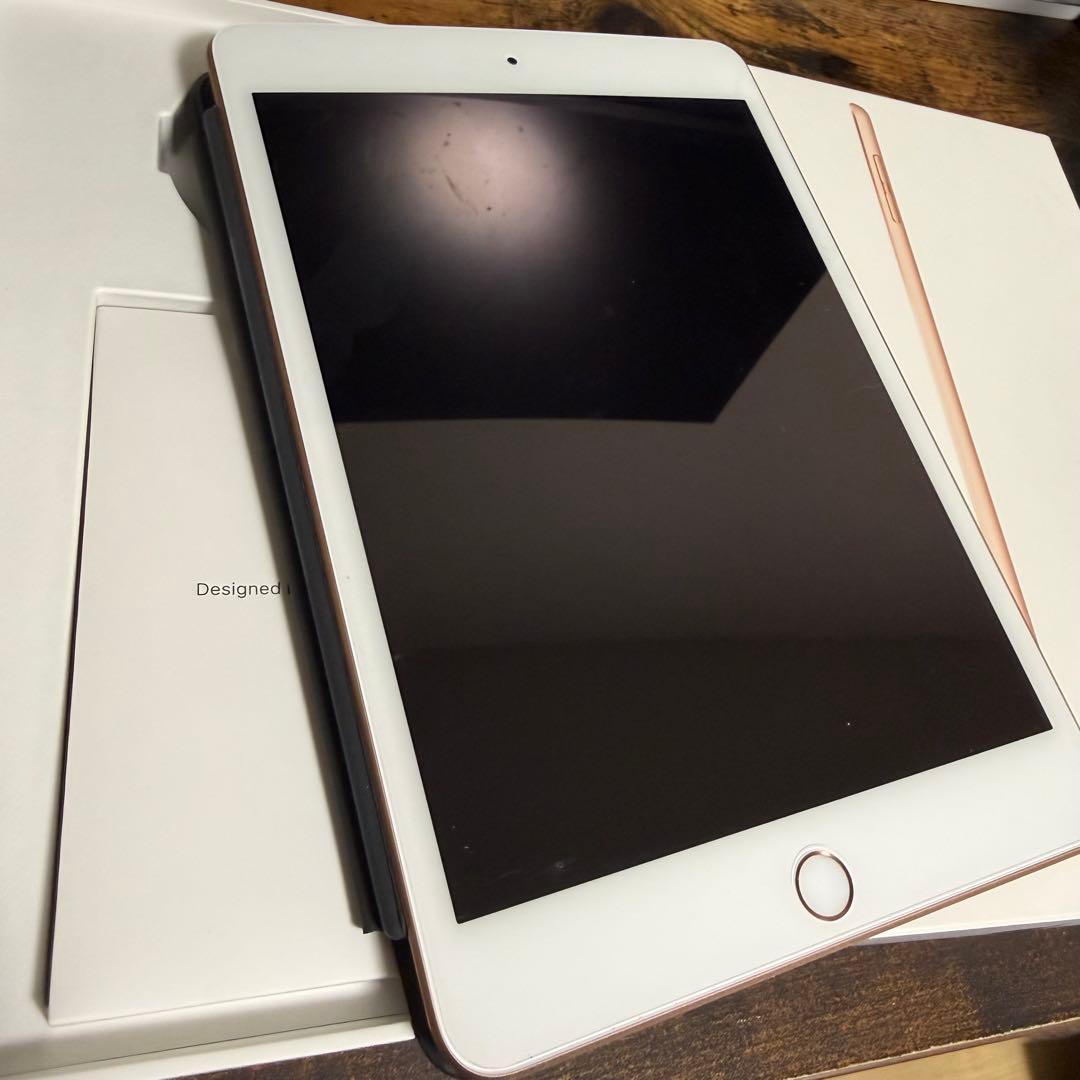 【ジャンク品】iPad mini 第5世代 ゴールド 本体 箱、カバー付き