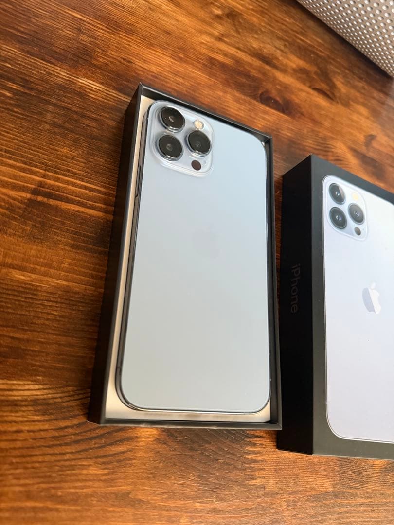 iPhone 13 Pro Max シエラブルー256GBカメラ正常