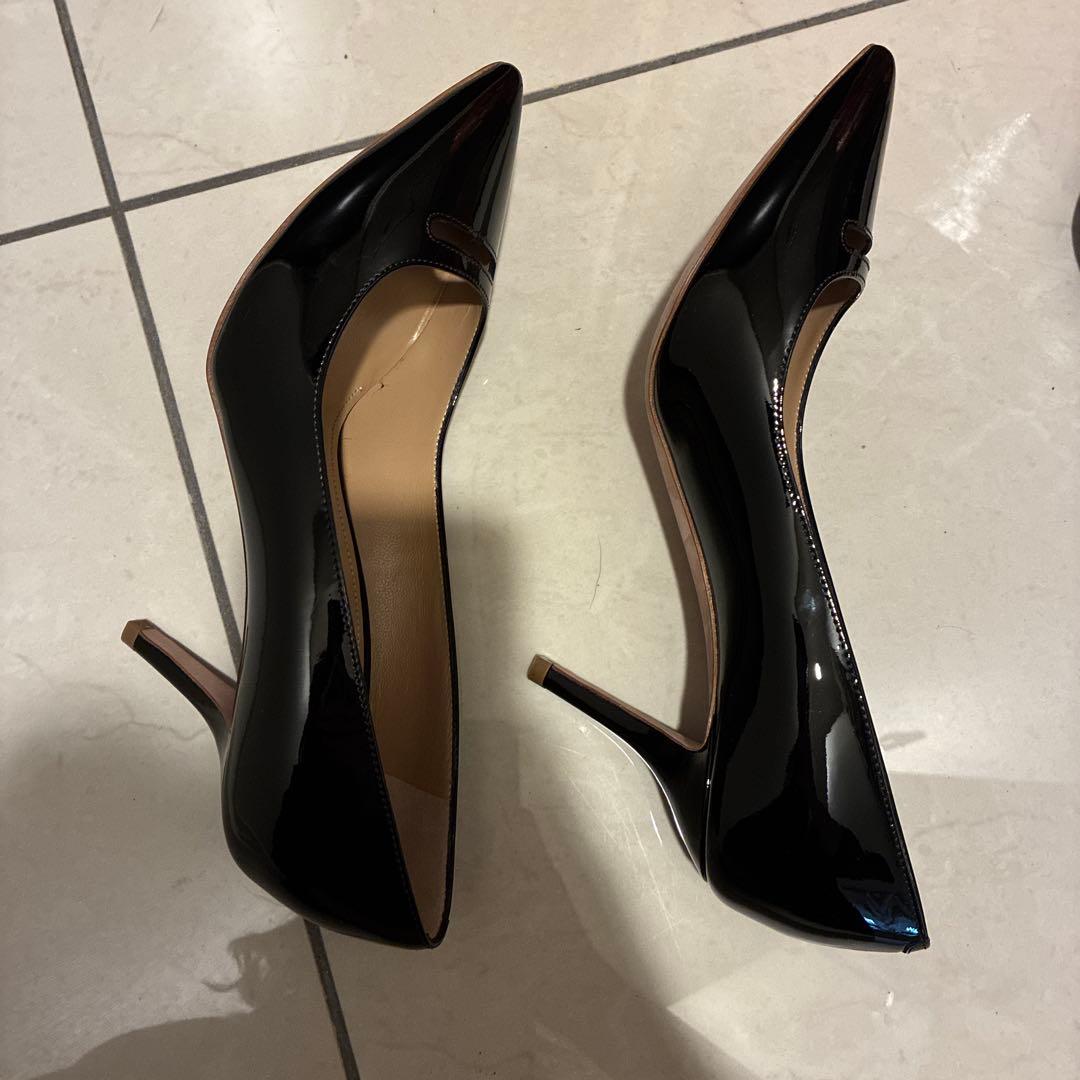 A*ル様 新品　PELLICO アネッリ　レザー　エナメル　パンプス　38.5