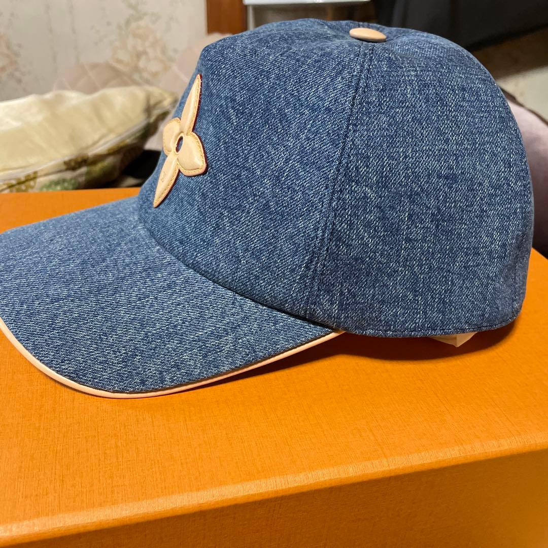 新品未着用ルイヴィトンキャップLVアップタウン