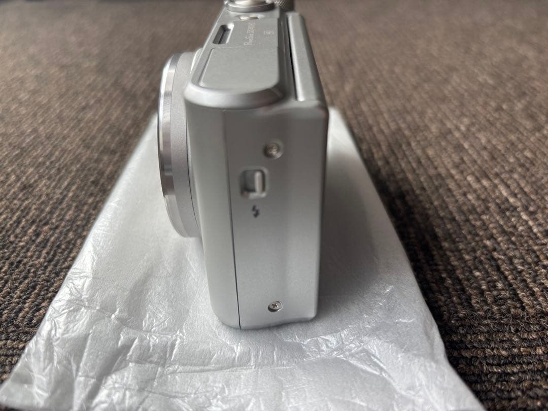 【展示品】Canon PowerShot SX740 HS シルバー