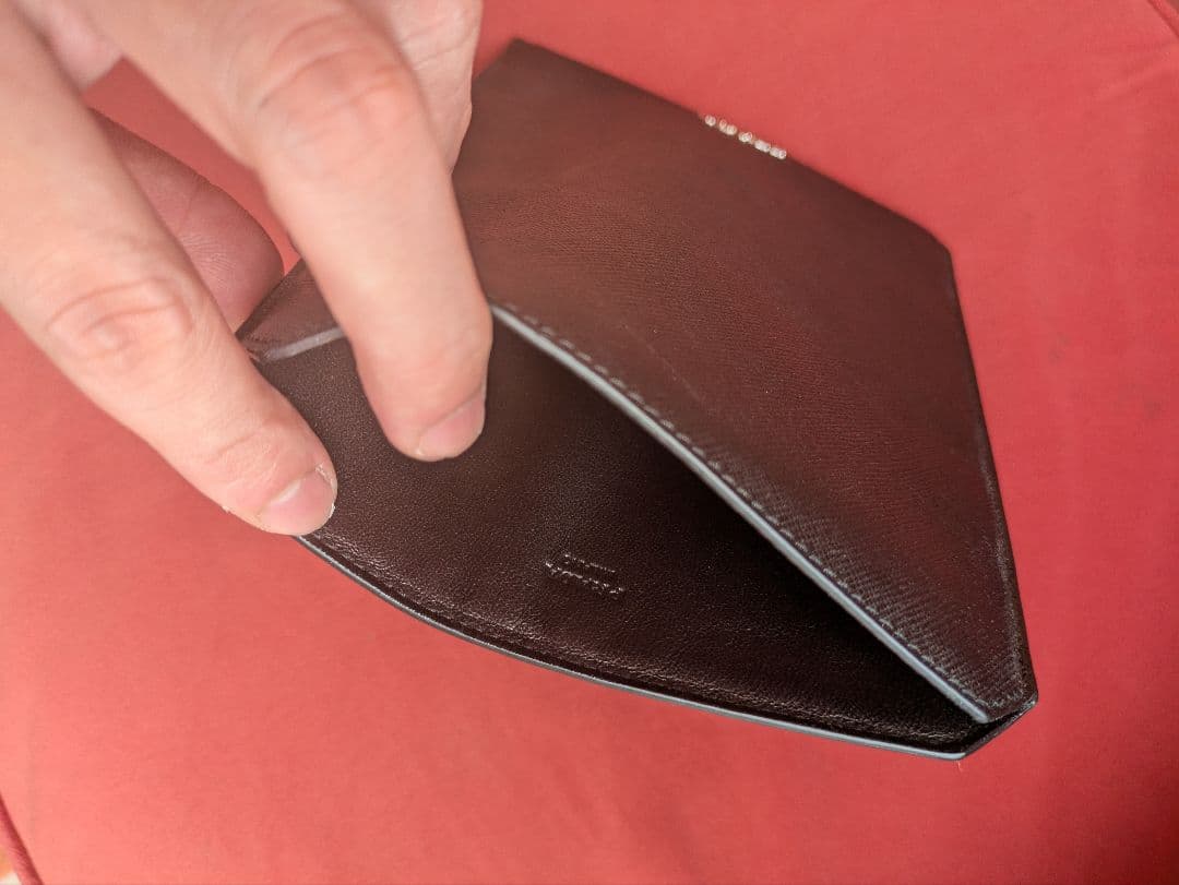 プラダ　タブレット保護ケース