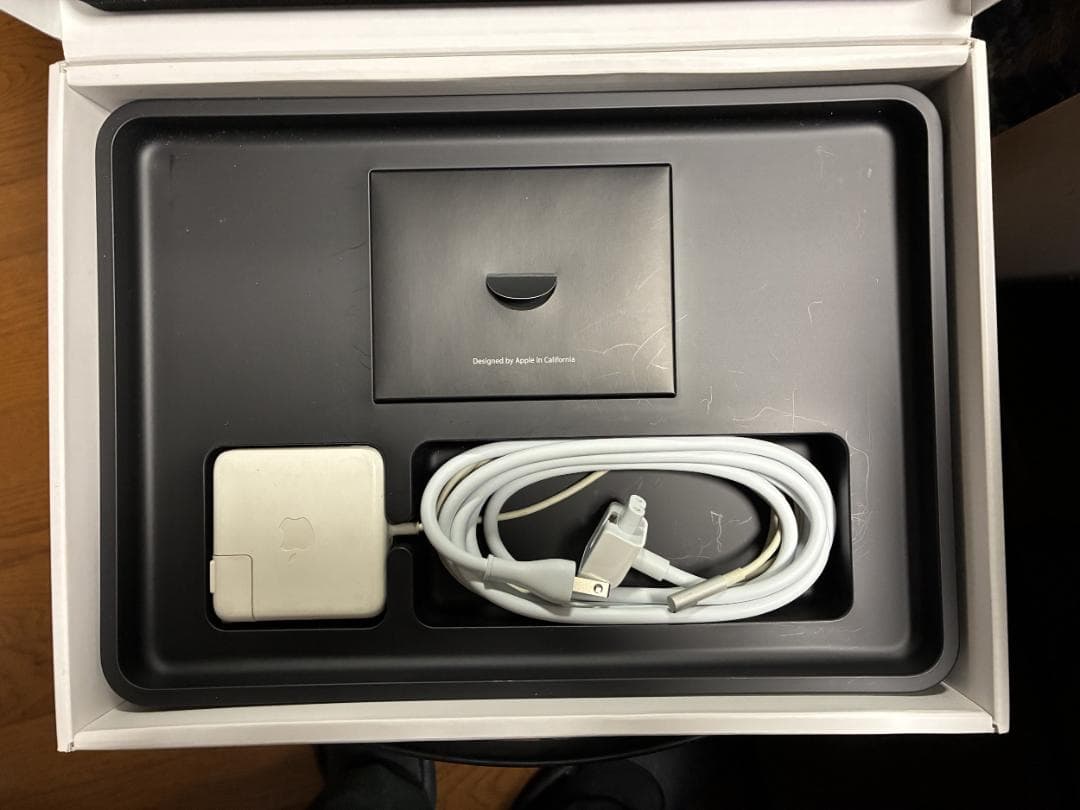 MacBook Pro 13.3 インチ シルバー A1278