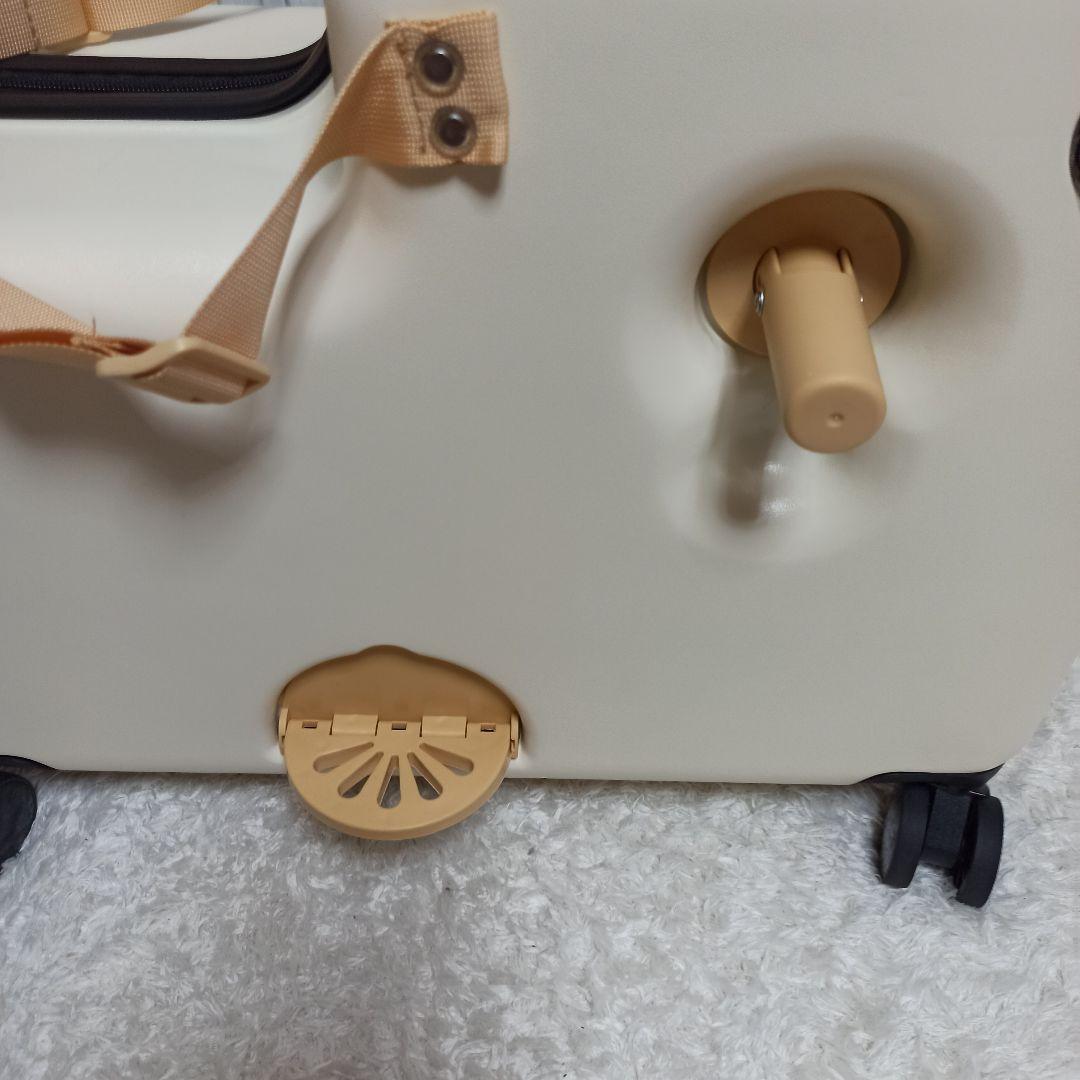 未使用 キッズトラベルmini 子供が乗れるキャリーケース