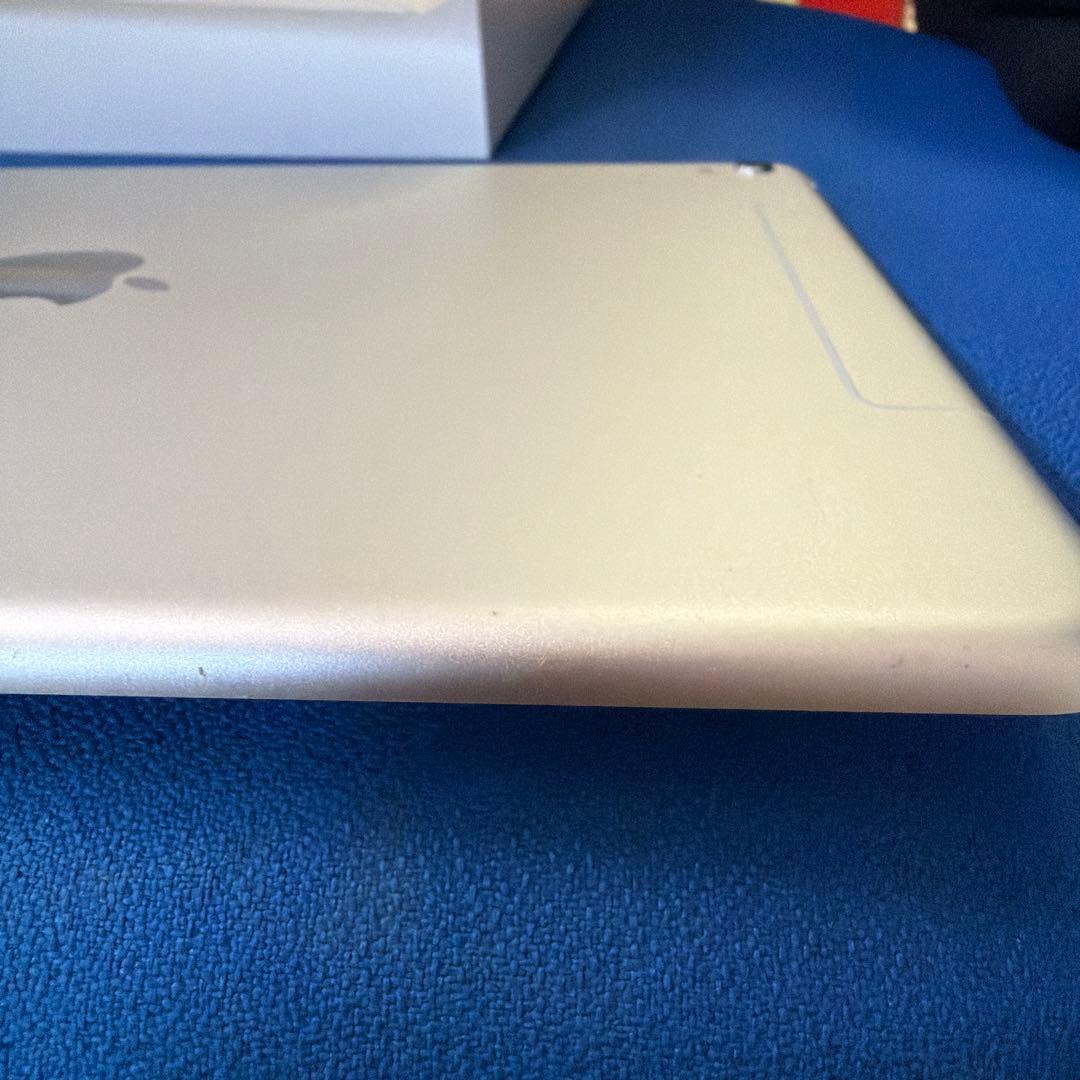 Apple iPad Pro 256GB Wi-Fi セルラー　純正キーボード