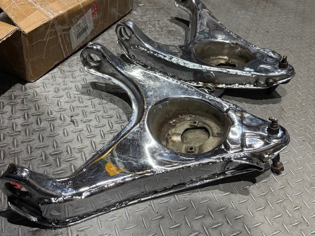 インパラ フロント クローム　ロアアーム メッキ ローライダー ハイドロ