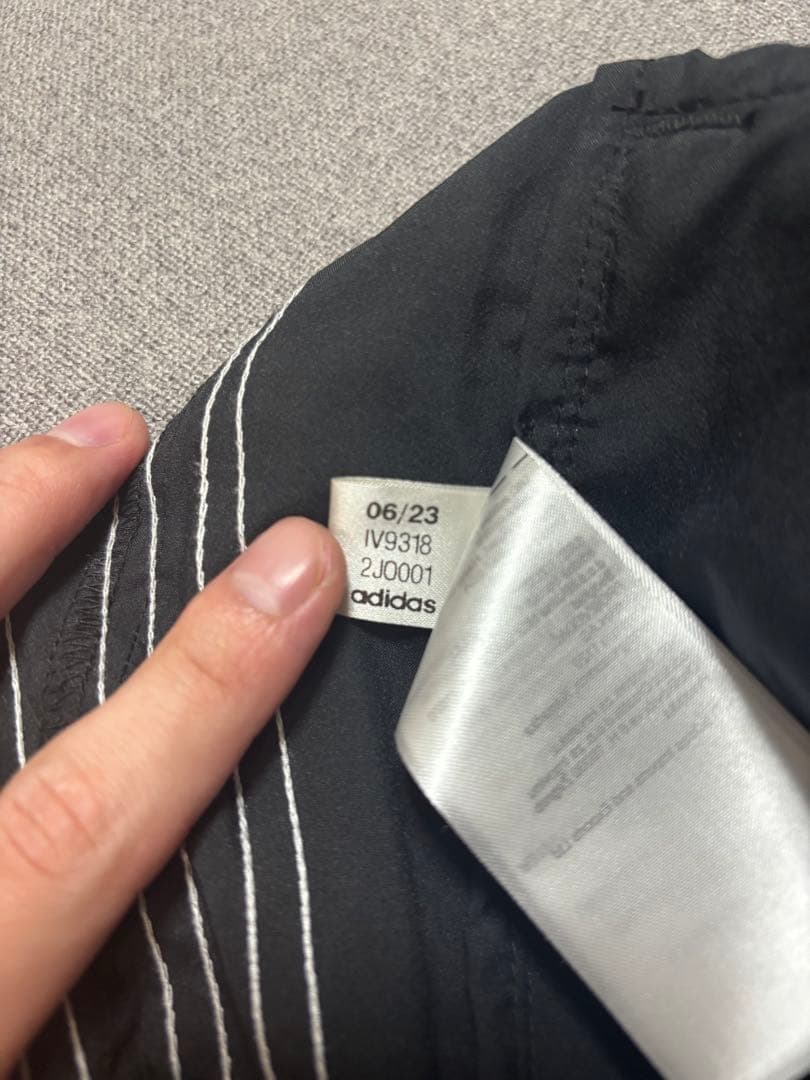 adidas adilenium トラックパンツ シーズン１