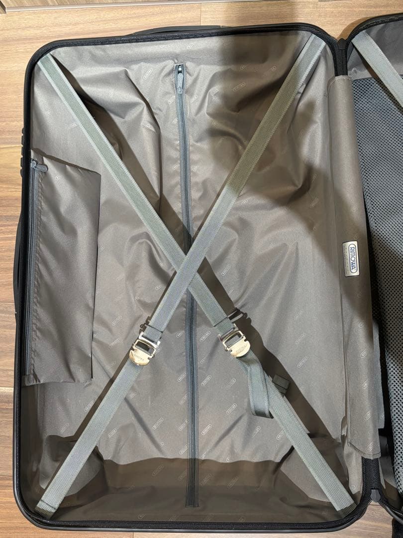 RIMOWA キャリーケース