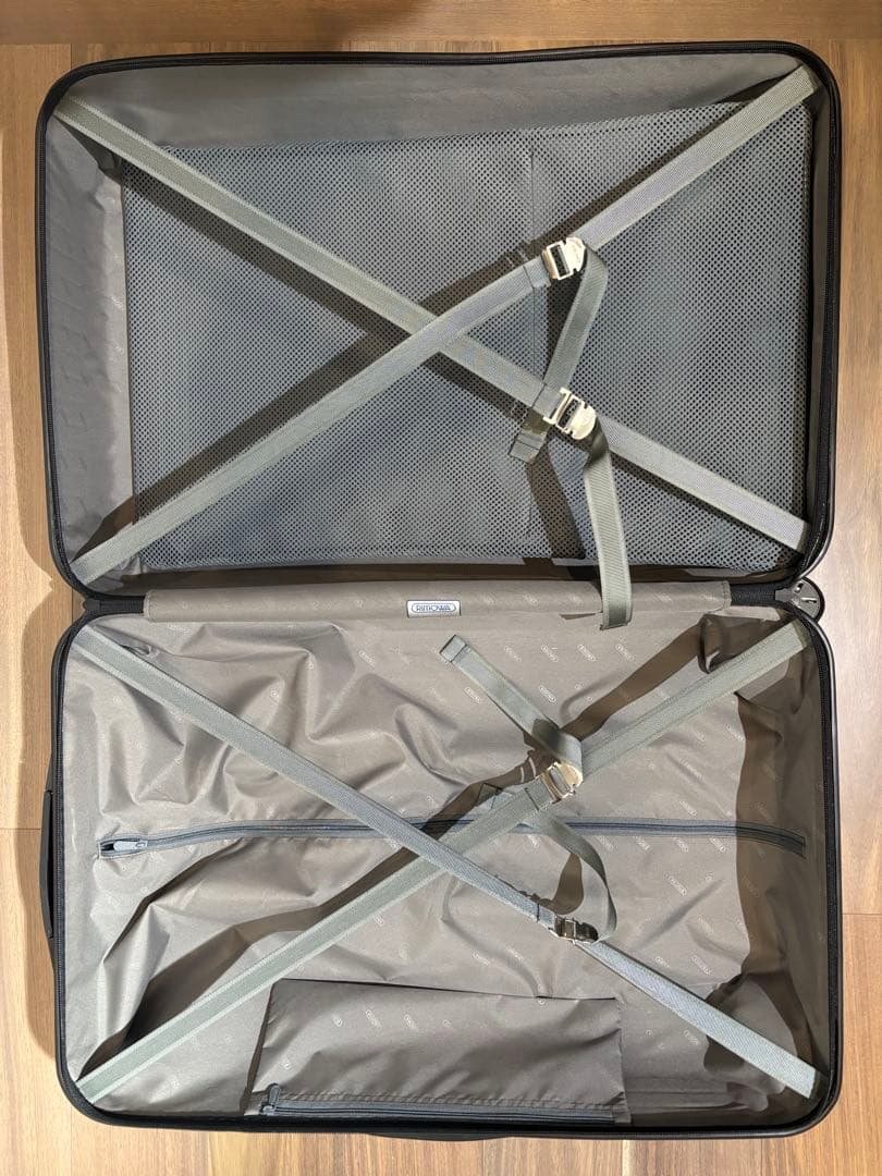 RIMOWA キャリーケース