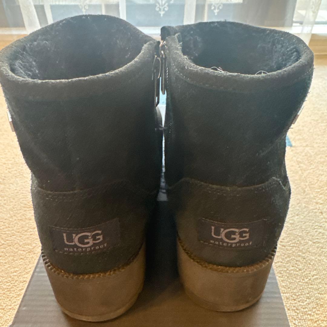 UGG 防水スエードショートブーツ ブラック