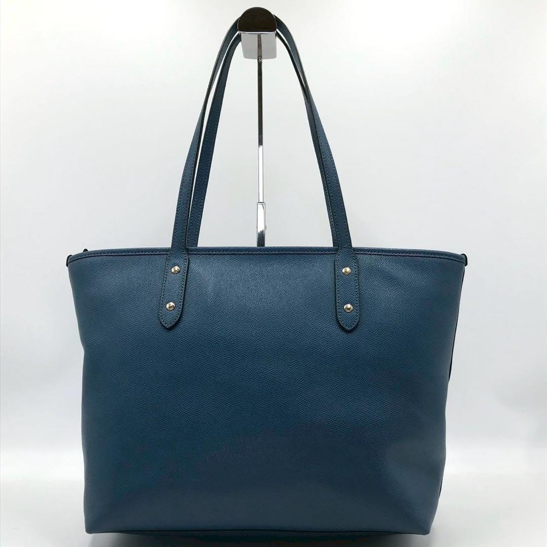 定価10万✨コーチ トートバッグ レザー 希少色 チャーム ブルー 肩がけ 男女