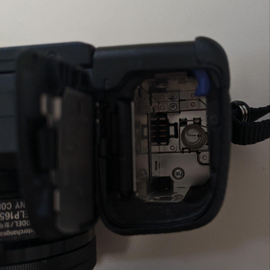 SONY α6400 ミラーレス一眼カメラ 本体とレンズセット SDカード付