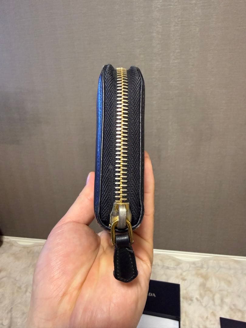 PRADA ブラック サフィアーノレザー 長財布