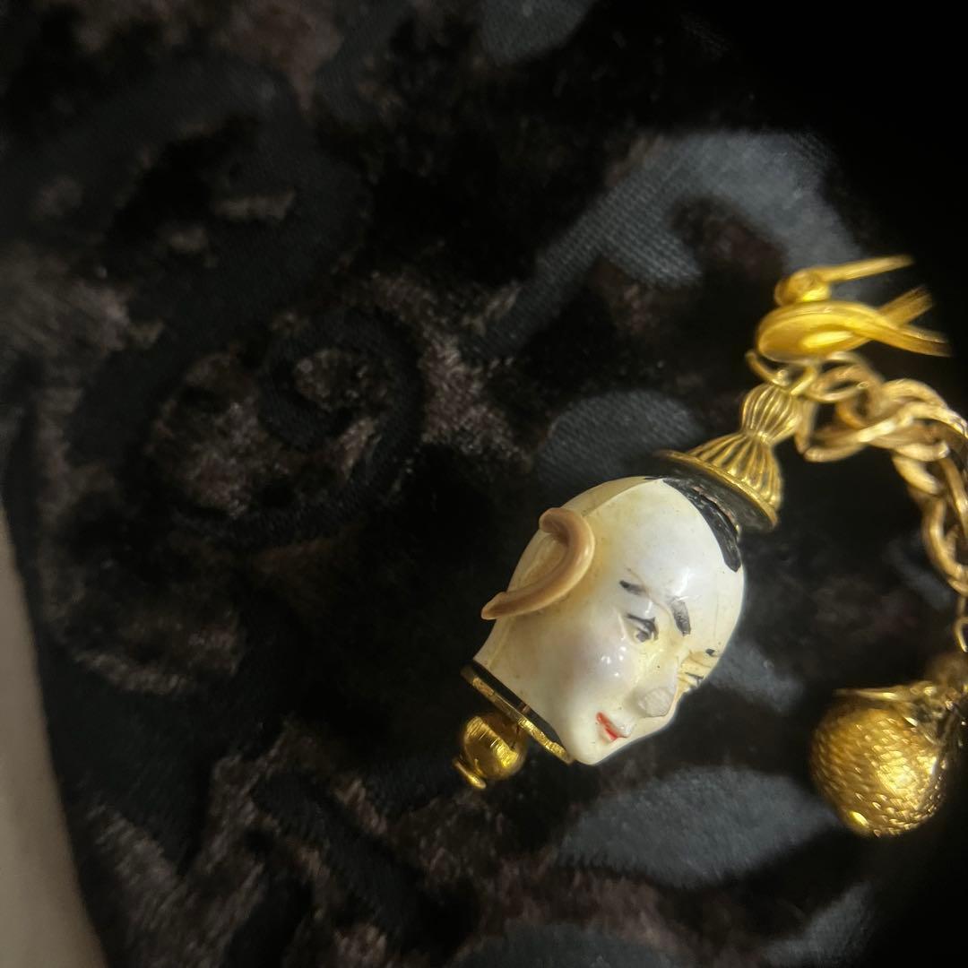 ヴィンテージ人形顔ブローチ