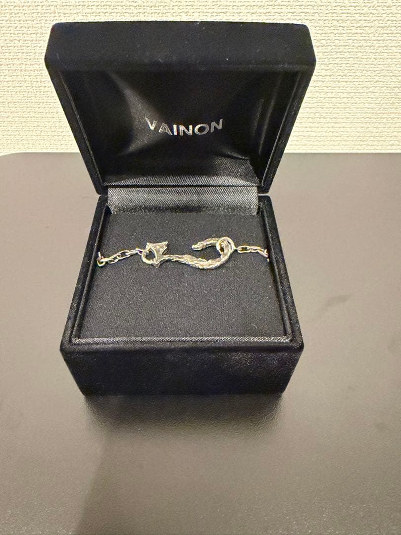 【 VAINON 】 ネックレス