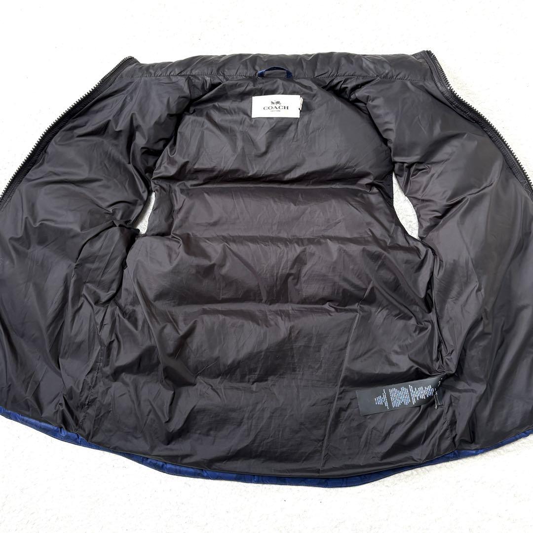 人気 COACH シグネチャー柄 ダウンベスト ブルー 正規品 S（ML相当）
