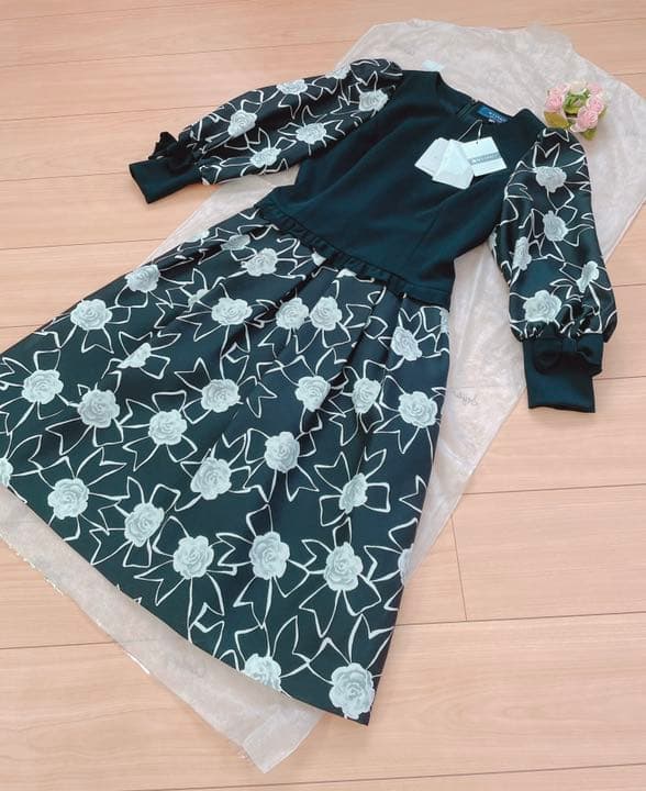 【美品】エムズグレイシー❤️インスタ掲載❤️カメリア　ドッキングワンピース　36 黒