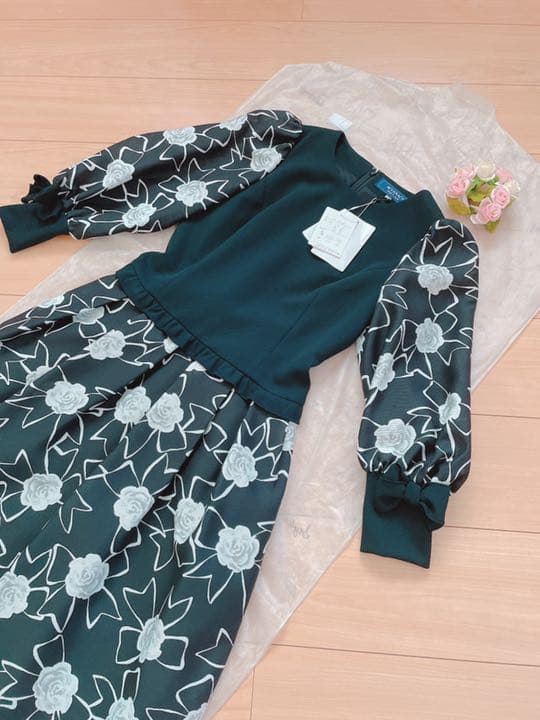 【美品】エムズグレイシー❤️インスタ掲載❤️カメリア　ドッキングワンピース　36 黒