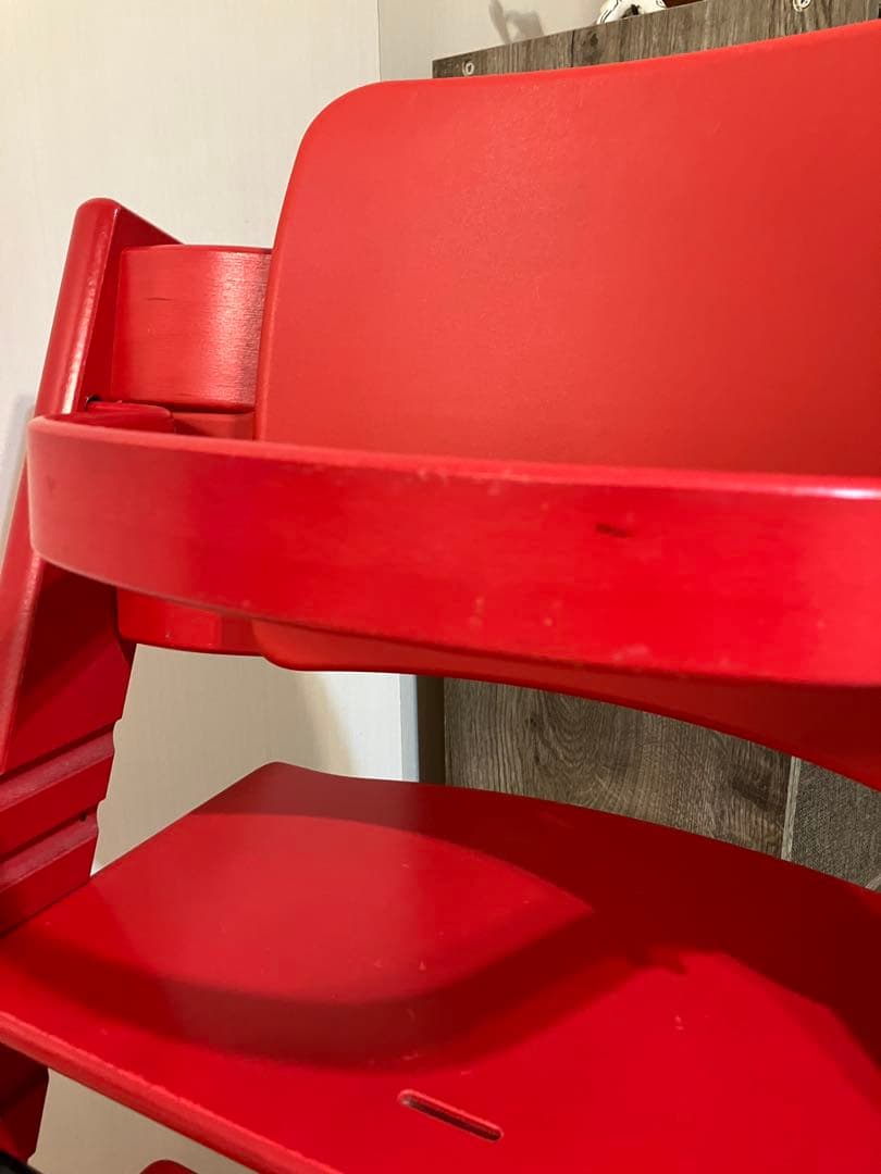 ストッケSTOKKEトリップトラップ　赤　ベビーガードつき