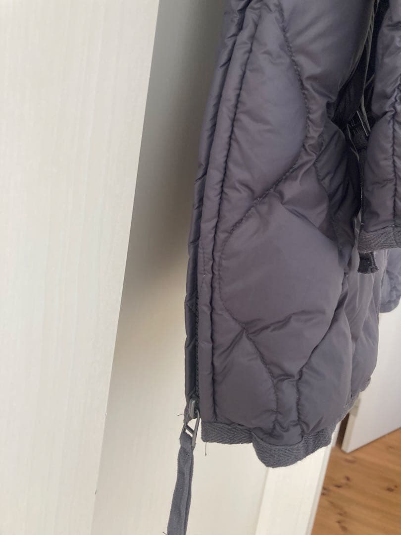 taion ダウンジャケット　チャコールグレー　新品