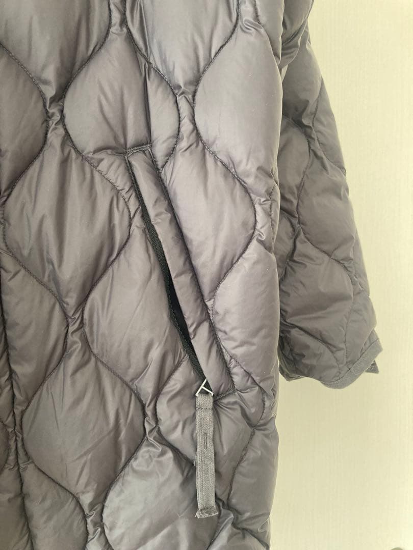 taion ダウンジャケット　チャコールグレー　新品