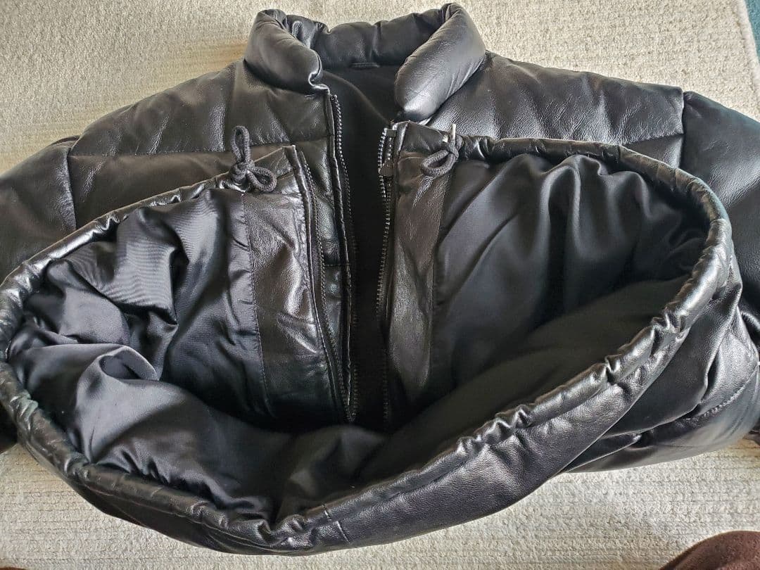 小*彦様 【週末値下‼️】レザー ダウンジャケット　稀少ショート丈　羊革　L