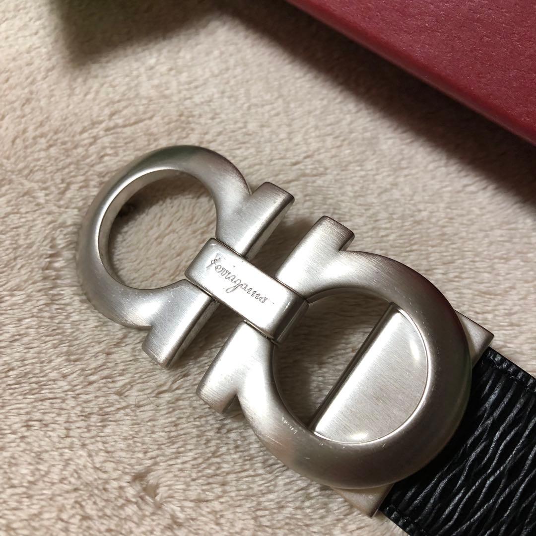 極美品　サルヴァトーレフェラガモ　ダブルガンチーニ　ベルト　黒　ブラック　箱付