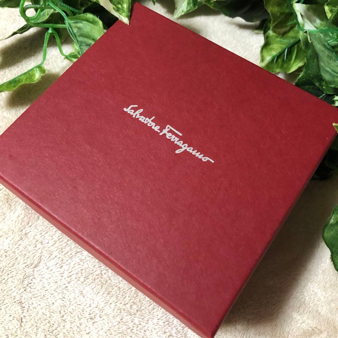 極美品　サルヴァトーレフェラガモ　ダブルガンチーニ　ベルト　黒　ブラック　箱付