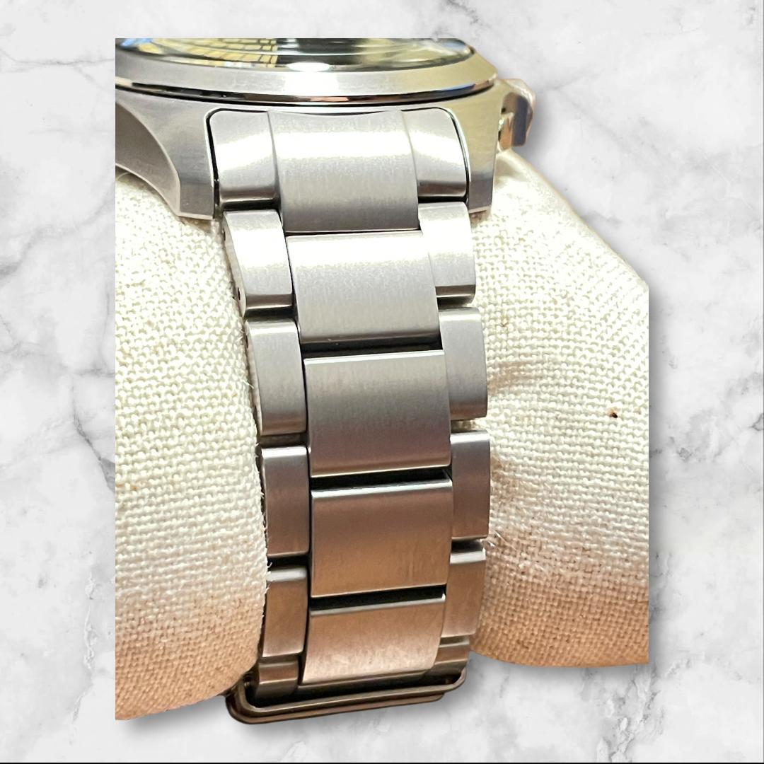 CITIZEN エコドライブ 電波ソーラー 緑文字盤 チタン 腕時計