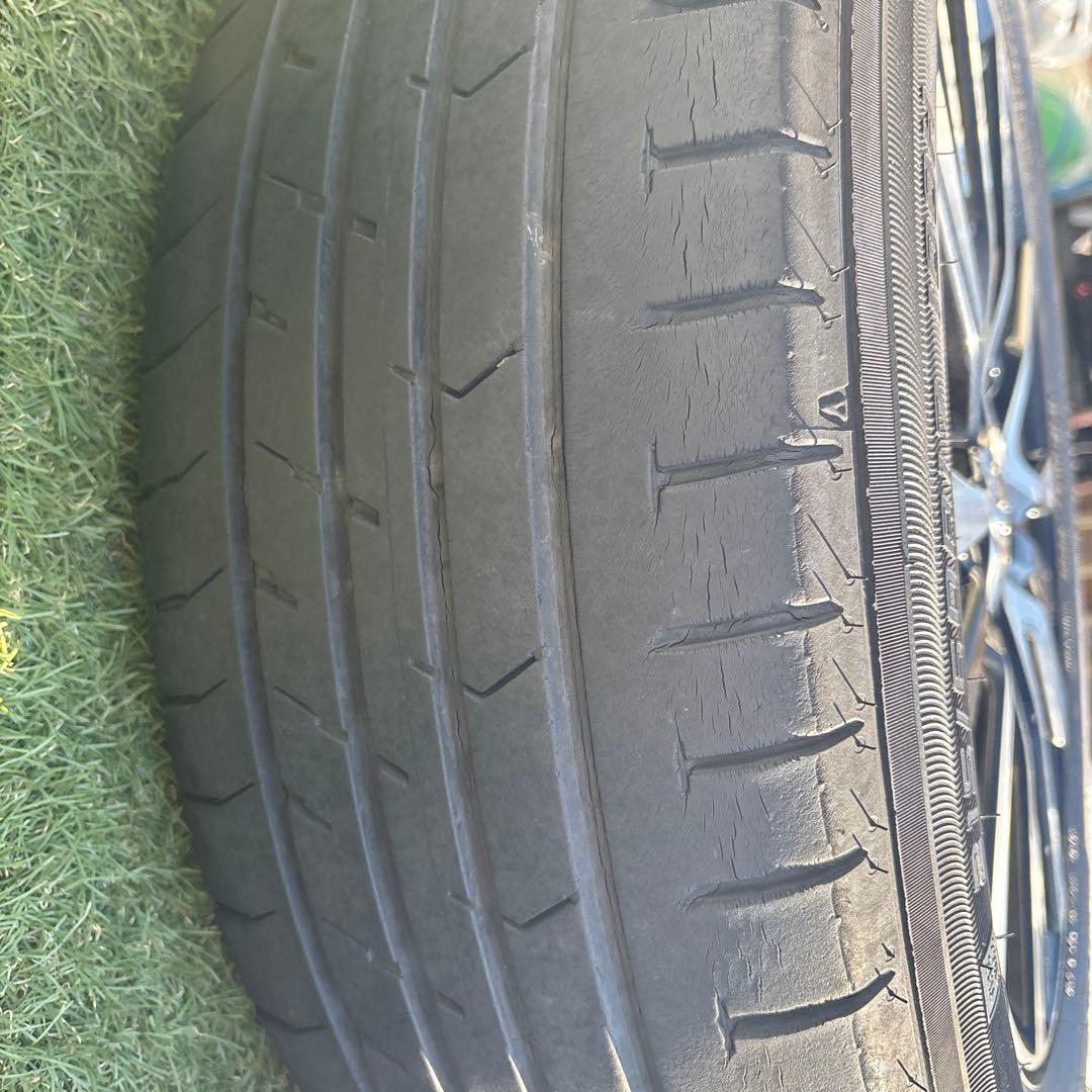 エスティマハイブリット　純正17インチホイール