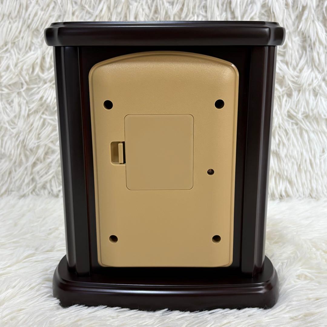 ✨未使用品✨ SEIKO エンブレム 電波置き時計 HW582B 2025.1