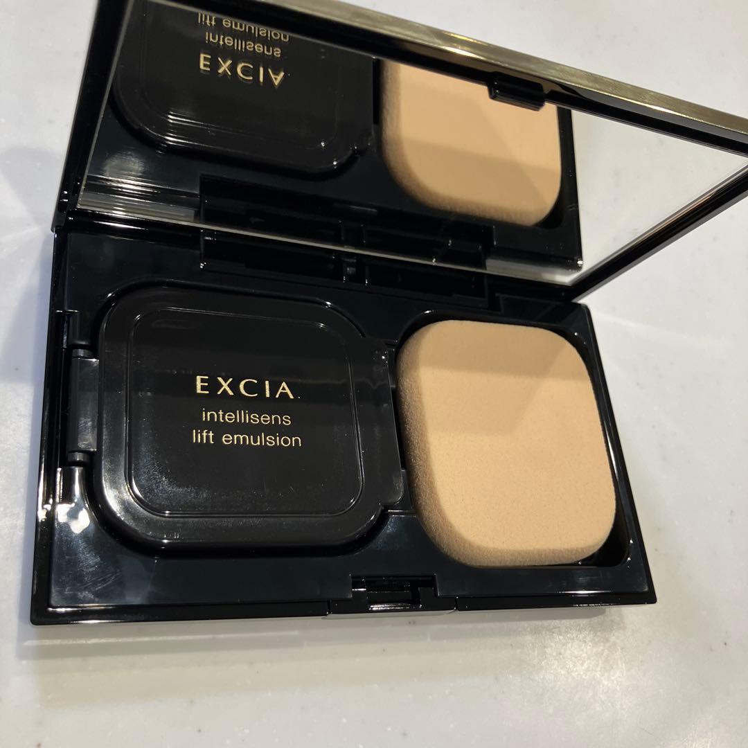 新発売 アルビオン エクシア アンテリサンス リフトエマルジョン OC101