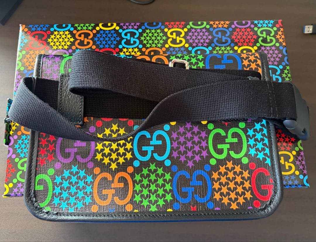 も*ろ様 t*)様 GUCCI GGサイケデリック ベルト ボディバッグ ウエス