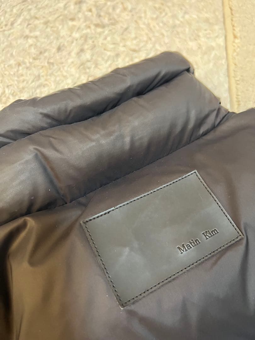 MatinKim ショートダウン ブラック