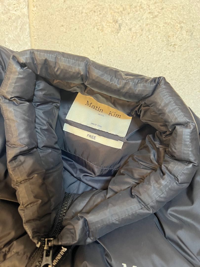 MatinKim ショートダウン ブラック