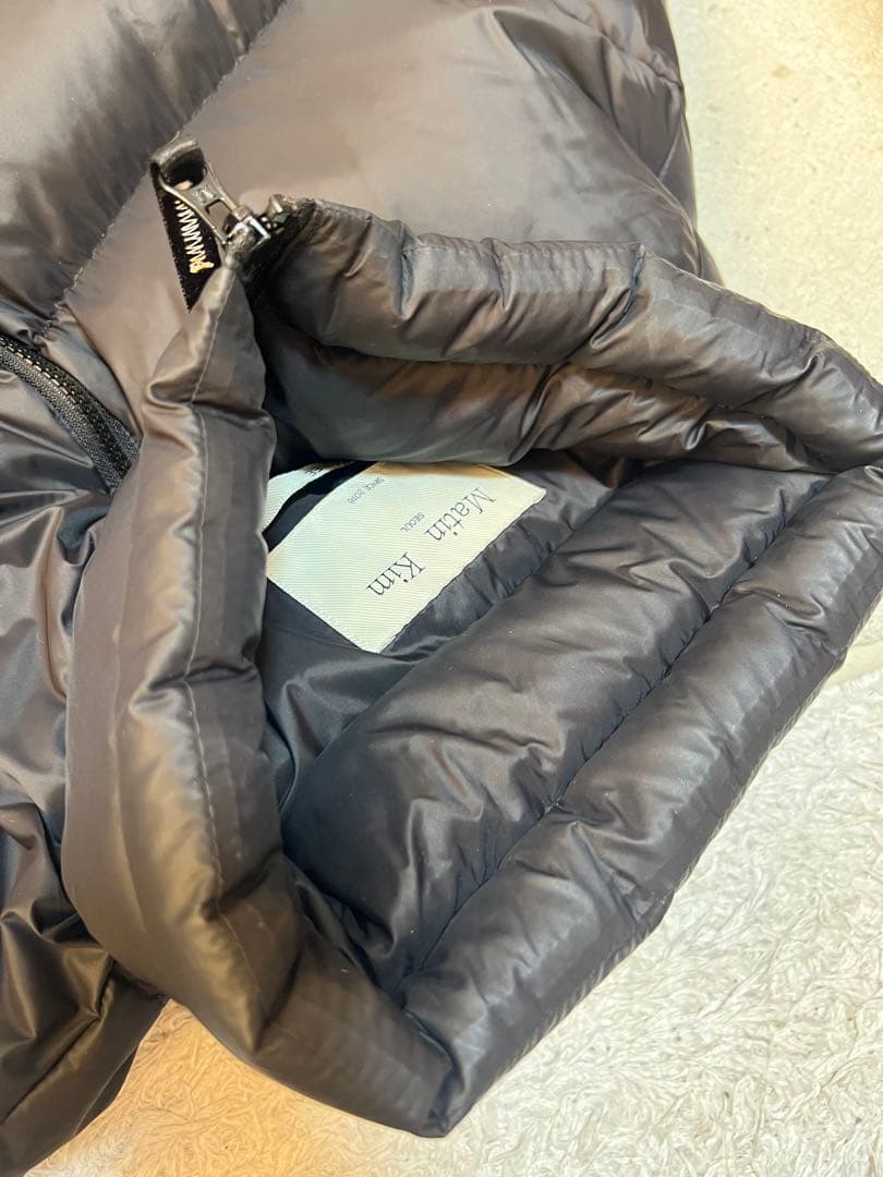 MatinKim ショートダウン ブラック