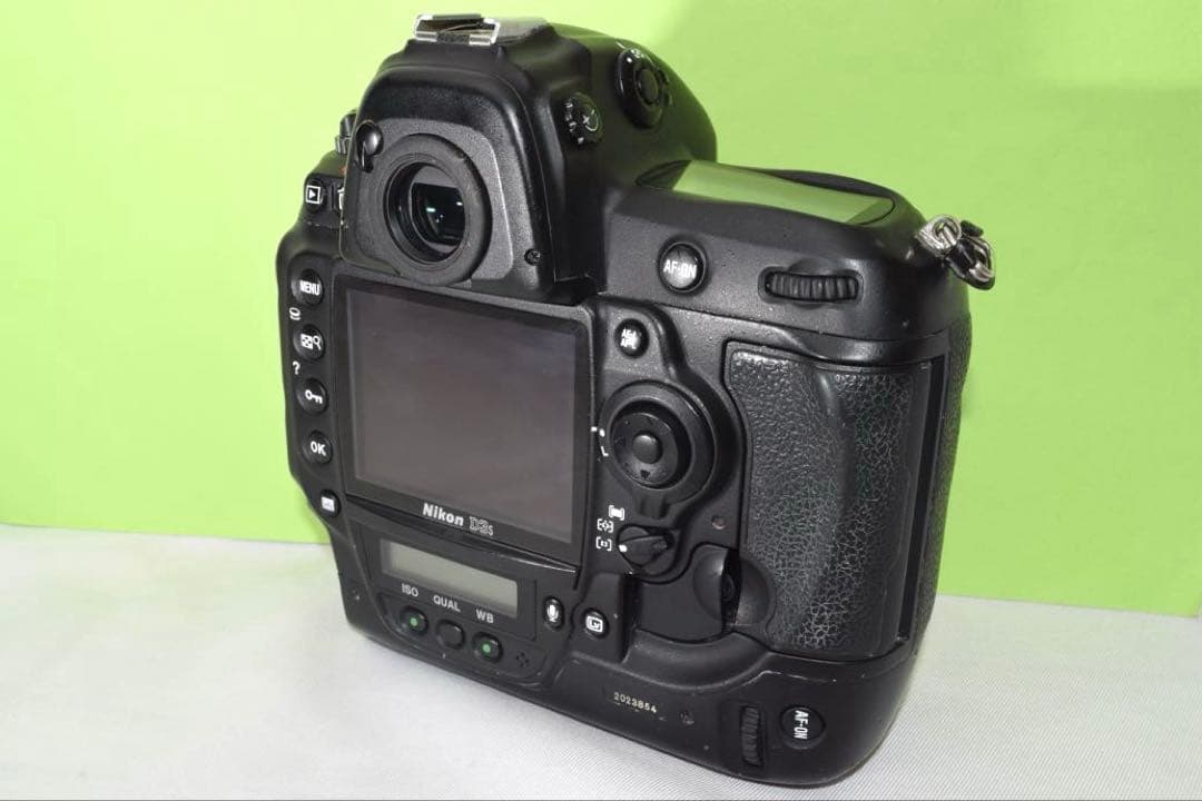 Nikon D3s ボディ ☆送料無料☆