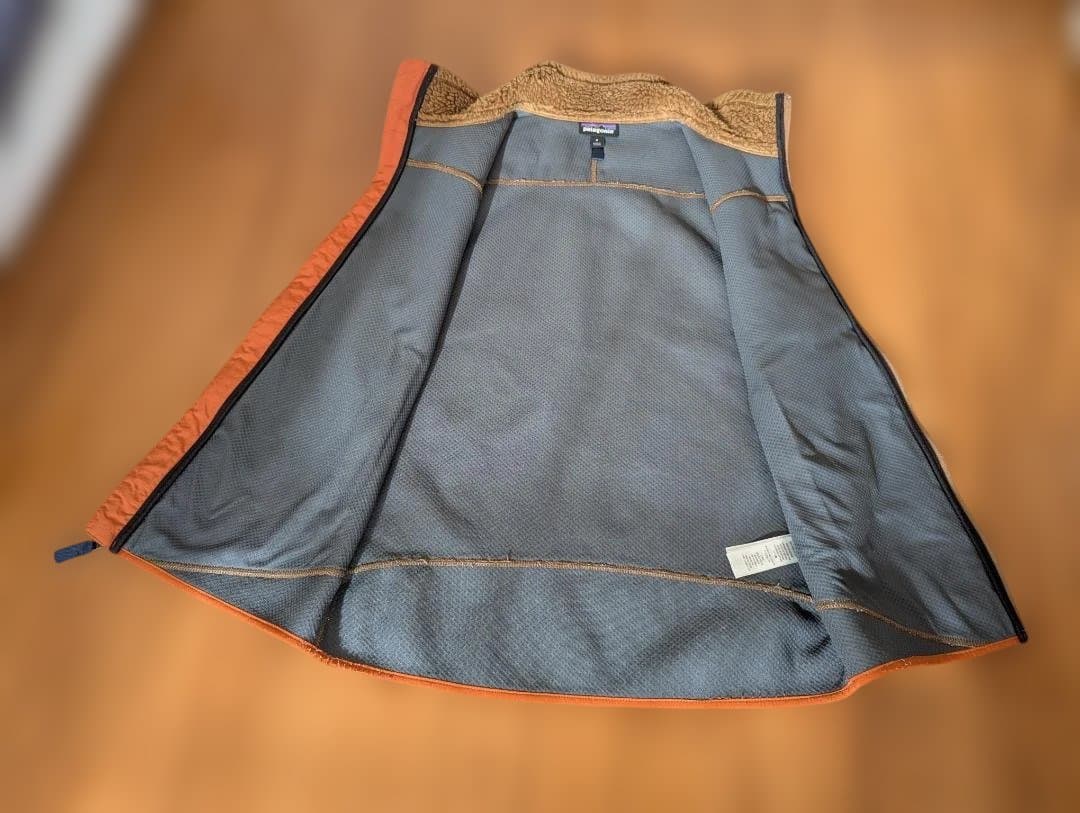 て*て様 パタゴニア ベスト メンズ 防寒 アウトドア M