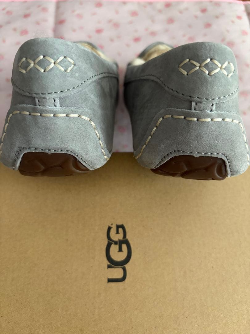 UGG アグ モカシン アンスレー　24cm
