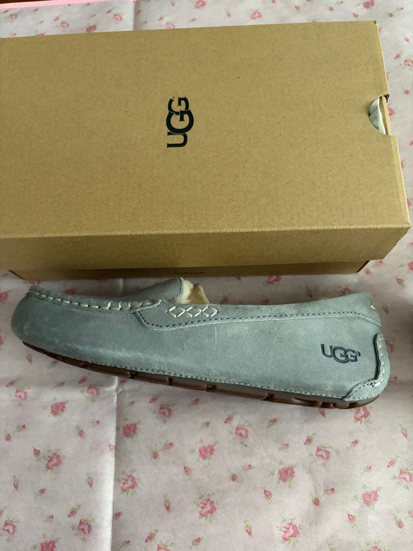 UGG アグ モカシン アンスレー　24cm