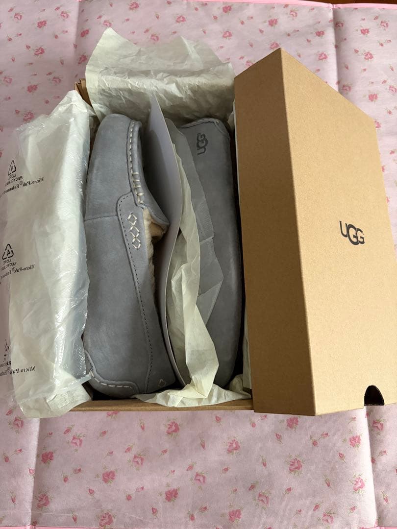 UGG アグ モカシン アンスレー　24cm